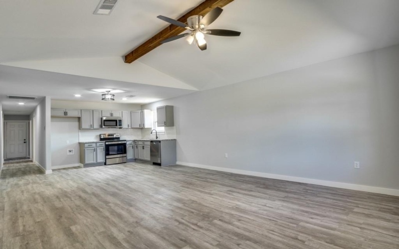 808 Buckboard Drive, De Leon, TX 76444, 3 Bedrooms Bedrooms, ,2 BathroomsBathrooms,Residential,For Sale,808 Buckboard Drive,0,21041849