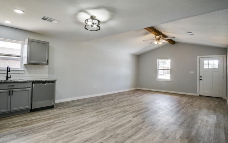 808 Buckboard Drive, De Leon, TX 76444, 3 Bedrooms Bedrooms, ,2 BathroomsBathrooms,Residential,For Sale,808 Buckboard Drive,0,21041849