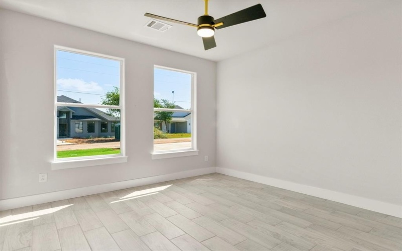 5102 Waterbury Court, Granbury, TX 76048, 4 Bedrooms Bedrooms, ,2 BathroomsBathrooms,Residential,For Sale,5102 Waterbury Court,0,21041852