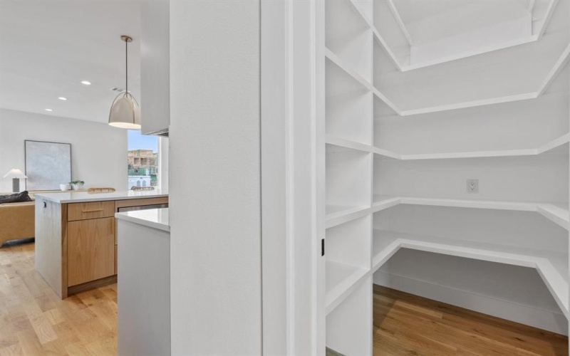 4330 Dickason Avenue #201, Dallas, TX 75219, 3 Bedrooms Bedrooms, ,3 BathroomsBathrooms,Residential,For Sale,4330 Dickason Avenue,0,21041857