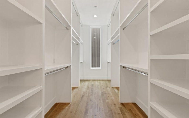 4330 Dickason Avenue #201, Dallas, TX 75219, 3 Bedrooms Bedrooms, ,3 BathroomsBathrooms,Residential,For Sale,4330 Dickason Avenue,0,21041857