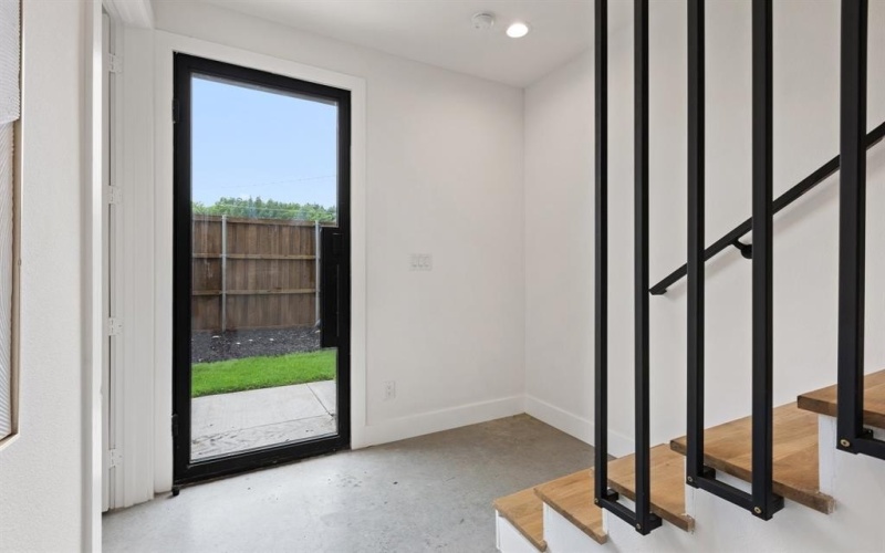 4330 Dickason Avenue #201, Dallas, TX 75219, 3 Bedrooms Bedrooms, ,3 BathroomsBathrooms,Residential,For Sale,4330 Dickason Avenue,0,21041857