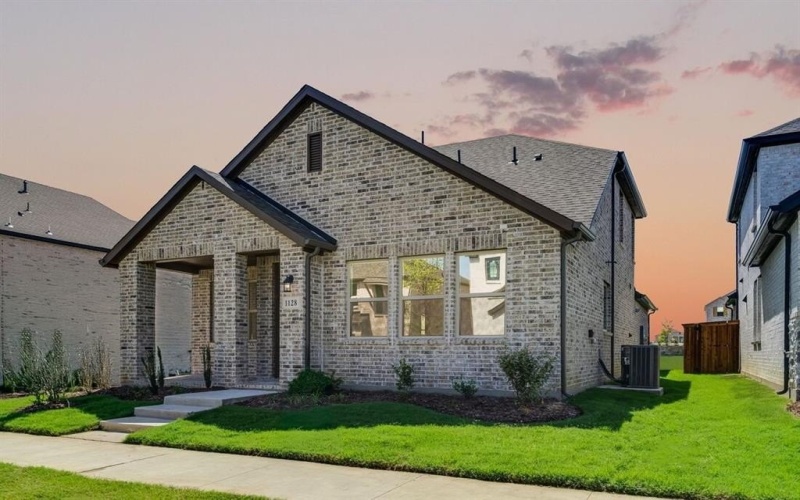 1128 Wheatgrass Mews, Celina, TX 75009, 3 Habitaciones Habitaciones , ,2 BañosBaños,Residential,En Venta,1128 Wheatgrass Mews,0,21041963