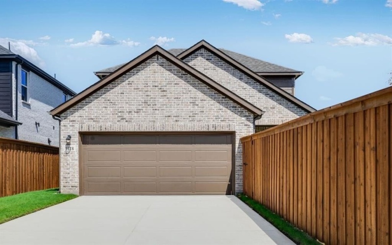 1128 Wheatgrass Mews, Celina, TX 75009, 3 Habitaciones Habitaciones , ,2 BañosBaños,Residential,En Venta,1128 Wheatgrass Mews,0,21041963