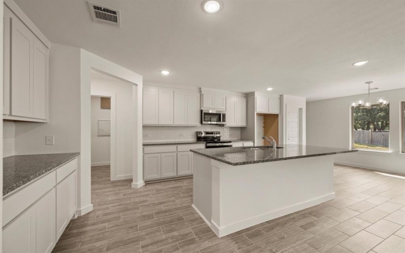 201 Bartlett Court, Runaway Bay, TX 76426, 4 Habitaciones Habitaciones , ,2 BañosBaños,Residential,En Venta,201 Bartlett Court,0,21042036