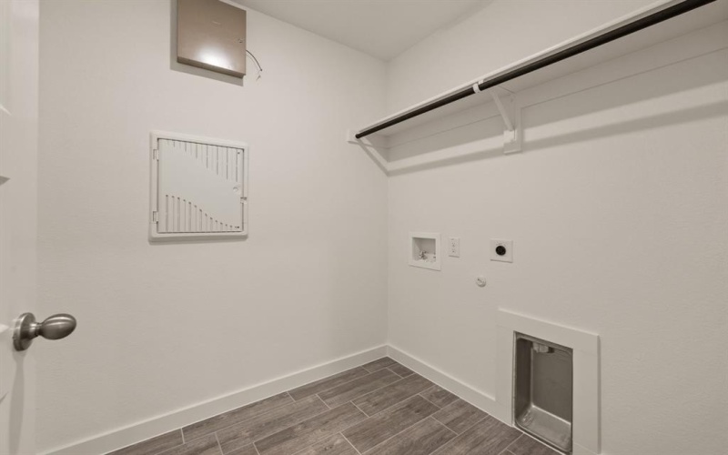 201 Bartlett Court, Runaway Bay, TX 76426, 4 Habitaciones Habitaciones , ,2 BañosBaños,Residential,En Venta,201 Bartlett Court,0,21042036