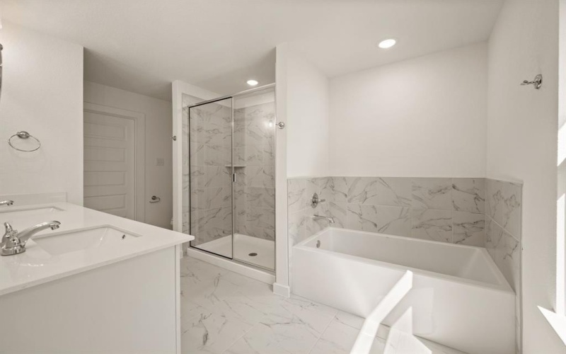 201 Bartlett Court, Runaway Bay, TX 76426, 4 Habitaciones Habitaciones , ,2 BañosBaños,Residential,En Venta,201 Bartlett Court,0,21042036