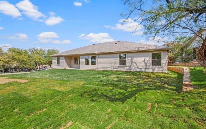 201 Bartlett Court, Runaway Bay, TX 76426, 4 Habitaciones Habitaciones , ,2 BañosBaños,Residential,En Venta,201 Bartlett Court,0,21042036