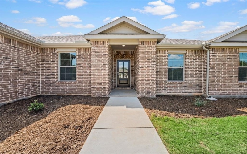 201 Bartlett Court, Runaway Bay, TX 76426, 4 Habitaciones Habitaciones , ,2 BañosBaños,Residential,En Venta,201 Bartlett Court,0,21042036