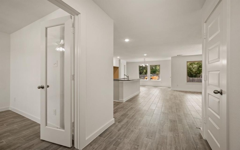 201 Bartlett Court, Runaway Bay, TX 76426, 4 Habitaciones Habitaciones , ,2 BañosBaños,Residential,En Venta,201 Bartlett Court,0,21042036