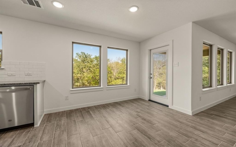 718 Haynie Drive, Runaway Bay, TX 76426, 4 Habitaciones Habitaciones , ,2 BañosBaños,Residential,En Venta,718 Haynie Drive,0,21042062