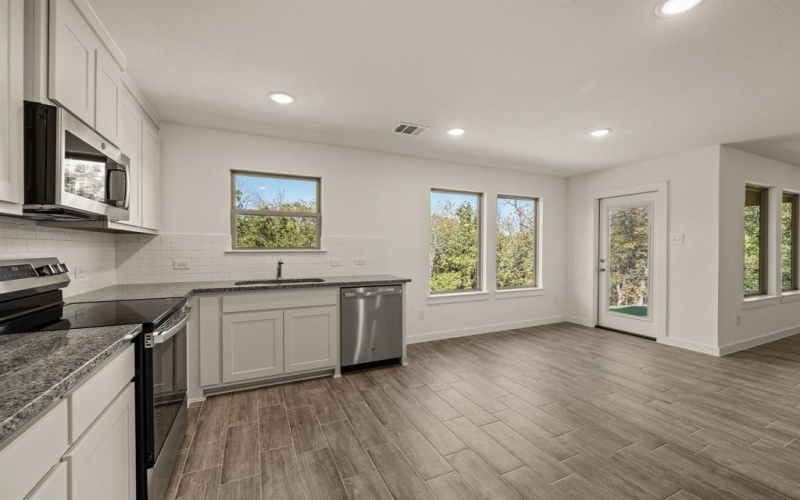 718 Haynie Drive, Runaway Bay, TX 76426, 4 Habitaciones Habitaciones , ,2 BañosBaños,Residential,En Venta,718 Haynie Drive,0,21042062