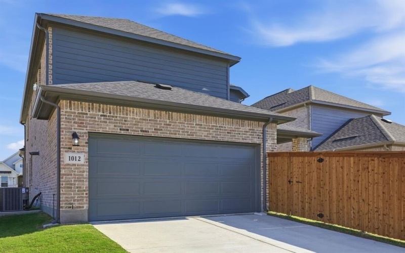 1012 Rainshower Way, Celina, TX 75009, 3 Habitaciones Habitaciones , ,2 BañosBaños,Residential,En Venta,1012 Rainshower Way,0,21042069