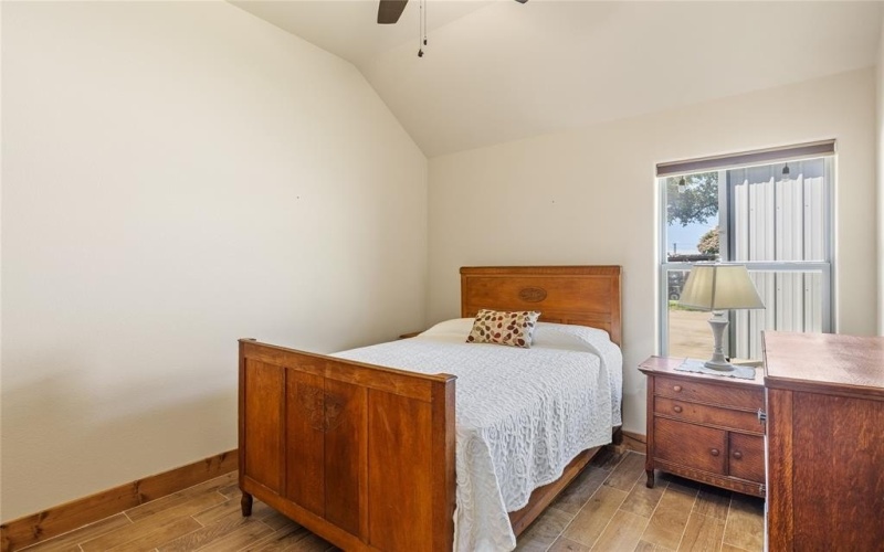3806, 3808 Sandy Beach Drive, Granbury, TX 76049, 3 Habitaciones Habitaciones , ,2 BañosBaños,Residential,En Venta,3806,3808 Sandy Beach Drive,0,21042080