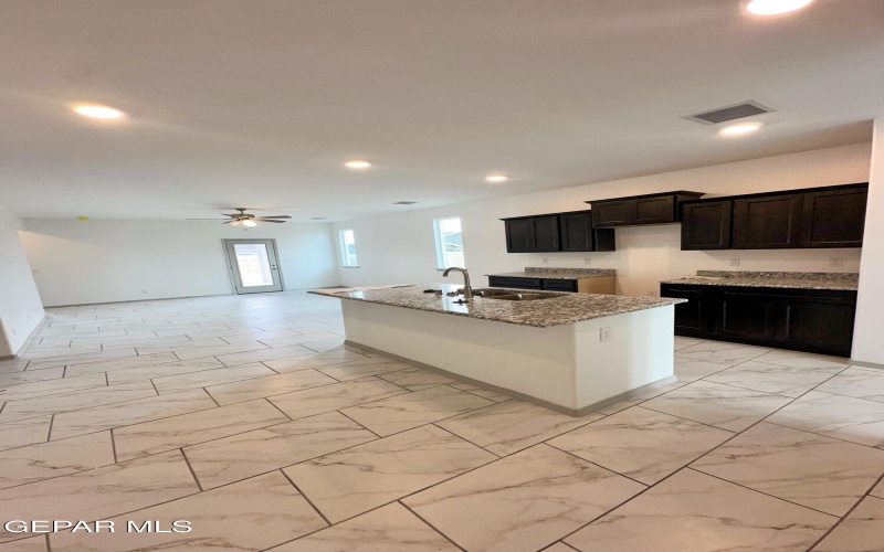 12568 CAYO NORTE Drive, El Paso, TX 79934, 3 Habitaciones Habitaciones , ,1 BañoBaños,Residential,En Venta,12568 CAYO NORTE Drive,917938