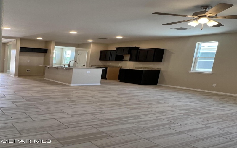 12568 CAYO NORTE Drive, El Paso, TX 79934, 3 Habitaciones Habitaciones , ,1 BañoBaños,Residential,En Venta,12568 CAYO NORTE Drive,917938