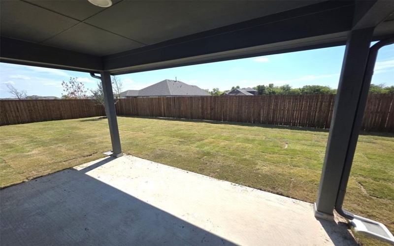 1016 Windsong Drive, Crowley, TX 76036, 3 Bedrooms Bedrooms, ,2 BathroomsBathrooms,Residential,For Sale,1016 Windsong Drive,0,21042173