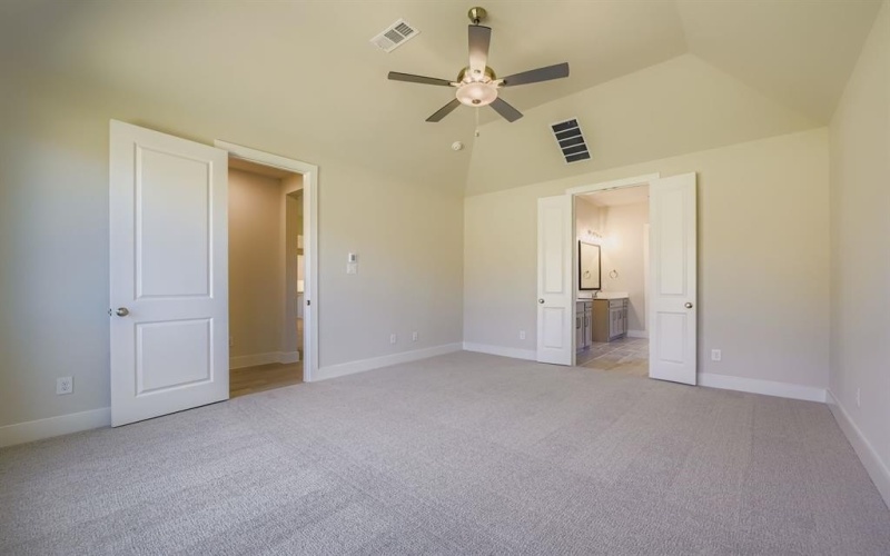 158 Sandie Drive, Rhome, TX 76078, 4 Bedrooms Bedrooms, ,3 BathroomsBathrooms,Residential,For Sale,158 Sandie Drive,0,21042194