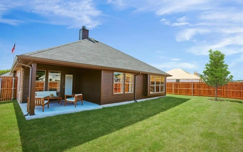 1012 Windsong Drive, Crowley, TX 76036, 3 Bedrooms Bedrooms, ,2 BathroomsBathrooms,Residential,For Sale,1012 Windsong Drive,0,21042229