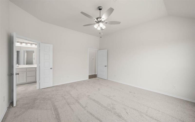 10301 Tapioca Street, Fort Worth, TX 76036, 3 Bedrooms Bedrooms, ,2 BathroomsBathrooms,Residential,For Sale,10301 Tapioca Street,0,21042259