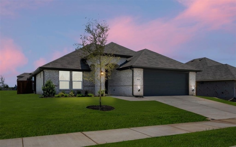 10301 Tapioca Street, Fort Worth, TX 76036, 3 Bedrooms Bedrooms, ,2 BathroomsBathrooms,Residential,For Sale,10301 Tapioca Street,0,21042259