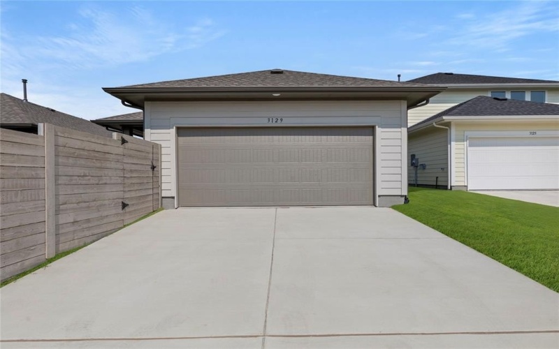 3129 Eddington Drive, McKinney, TX 75071, 3 Bedrooms Bedrooms, ,2 BathroomsBathrooms,Residential,For Sale,3129 Eddington Drive,0,21042274