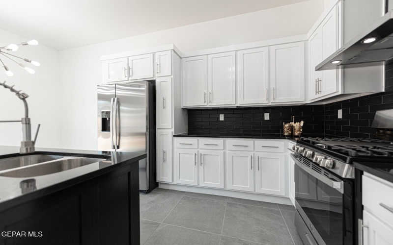 12341 Ben Dowell, El Paso, TX 79934, 3 Bedrooms Bedrooms, ,2 BathroomsBathrooms,Residential,For Sale,12341 Ben Dowell,0,929080