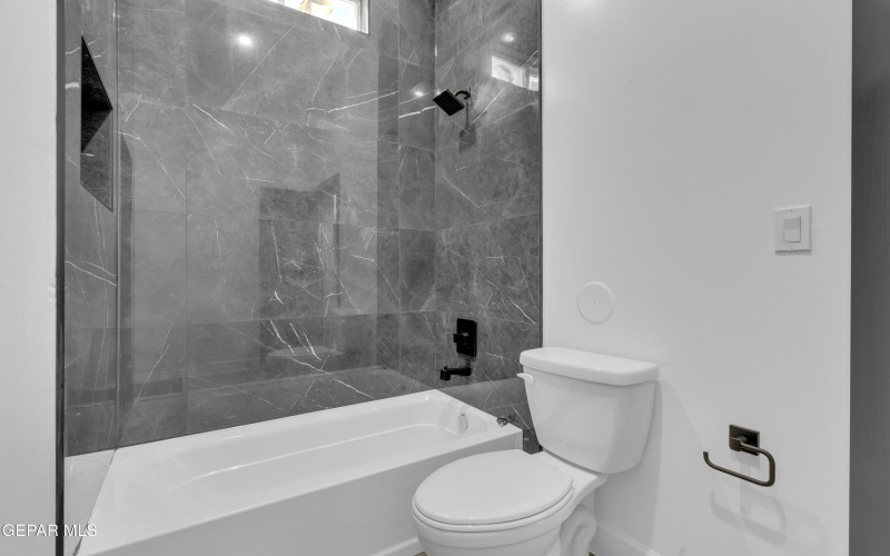 7348 John Gerald, El Paso, TX 79934, 3 Bedrooms Bedrooms, ,2 BathroomsBathrooms,Residential,For Sale,7348 John Gerald,0,929102