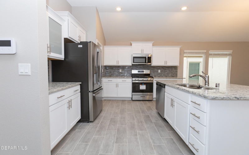 1228 Golden summer Place, Horizon City, TX 79928, 4 Habitaciones Habitaciones , ,3 BañosBaños,Residential,En Venta,1228 Golden summer Place,0,929150