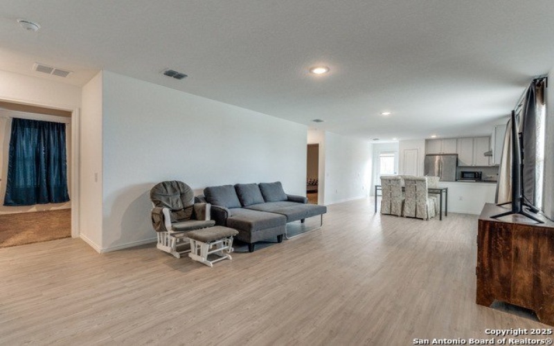 13214 Dutra Road, San Antonio, TX 78221, 3 Habitaciones Habitaciones , ,2 BañosBaños,Residential,En Venta,13214 Dutra Road,0,1847600