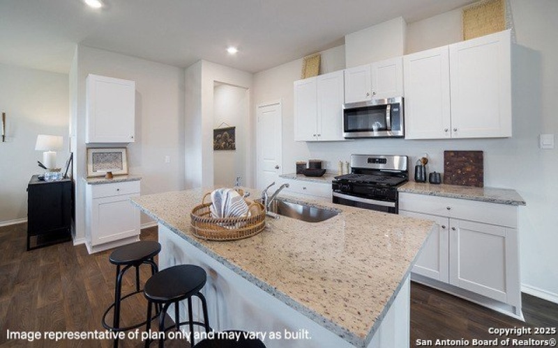 711 Garnier Pass, San Antonio, TX 78221, 4 Bedrooms Bedrooms, ,2 BathroomsBathrooms,Residential,For Sale,711 Garnier Pass,0,1868672