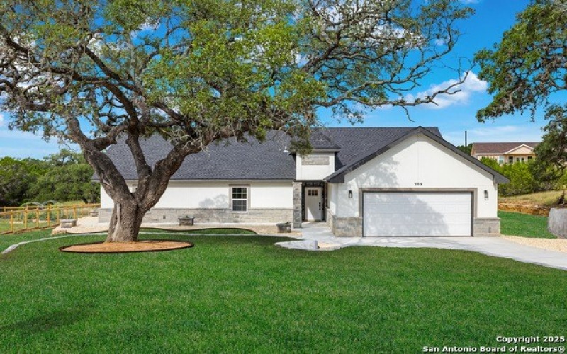 808 Heinen Road, Bandera, TX 78003, 3 Habitaciones Habitaciones , ,2 BañosBaños,Residential,En Venta,808 Heinen Road,0,1884314