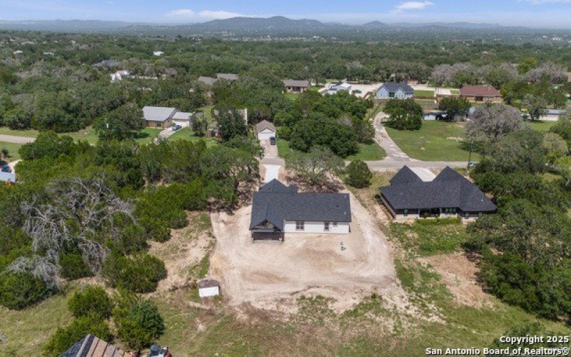 808 Heinen Road, Bandera, TX 78003, 3 Habitaciones Habitaciones , ,2 BañosBaños,Residential,En Venta,808 Heinen Road,0,1884314