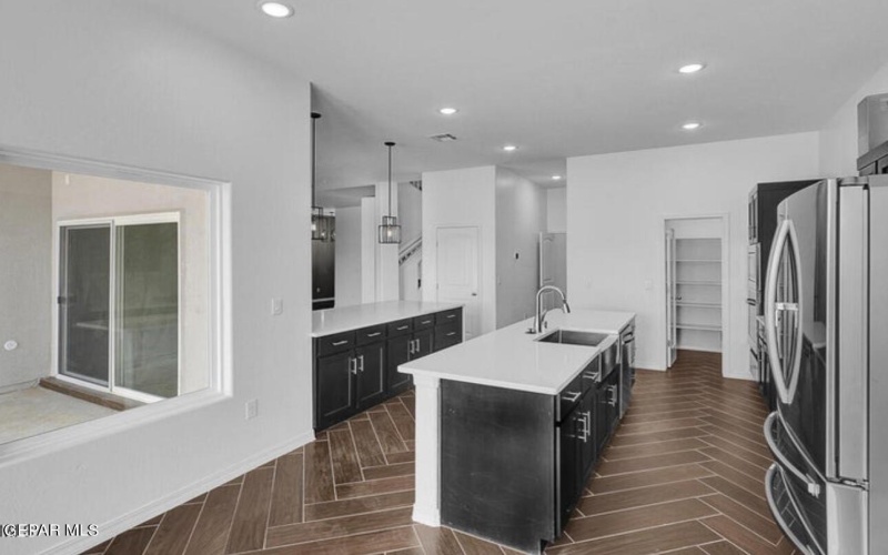 3800 Trace Place, El Paso, TX 79938, 6 Habitaciones Habitaciones , ,3 BañosBaños,Residential,En Venta,3800 Trace Place,917981