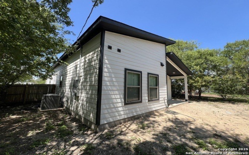 510 Carol Crest, San Antonio, TX 78220, 3 Bedrooms Bedrooms, ,2 BathroomsBathrooms,Residential,For Sale,510 Carol Crest,0,1895717