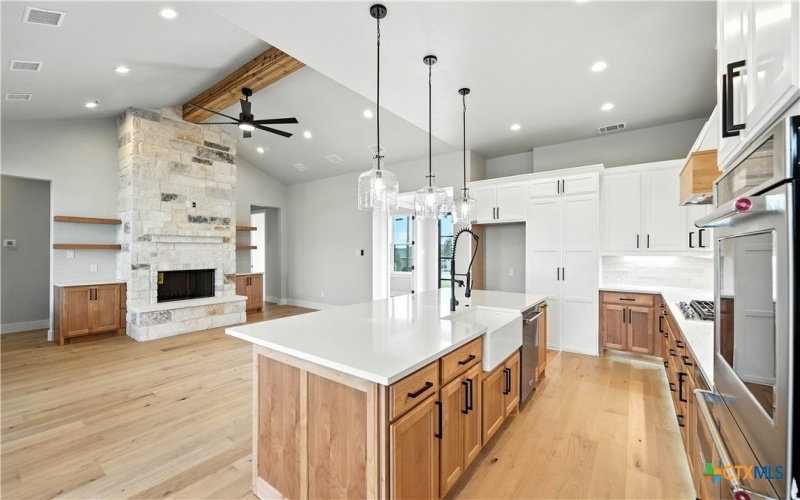 306 Toucan Drive, Spring Branch, TX 78070, 4 Bedrooms Bedrooms, ,3 BathroomsBathrooms,Residential,For Sale,306 Toucan Drive,0,590858
