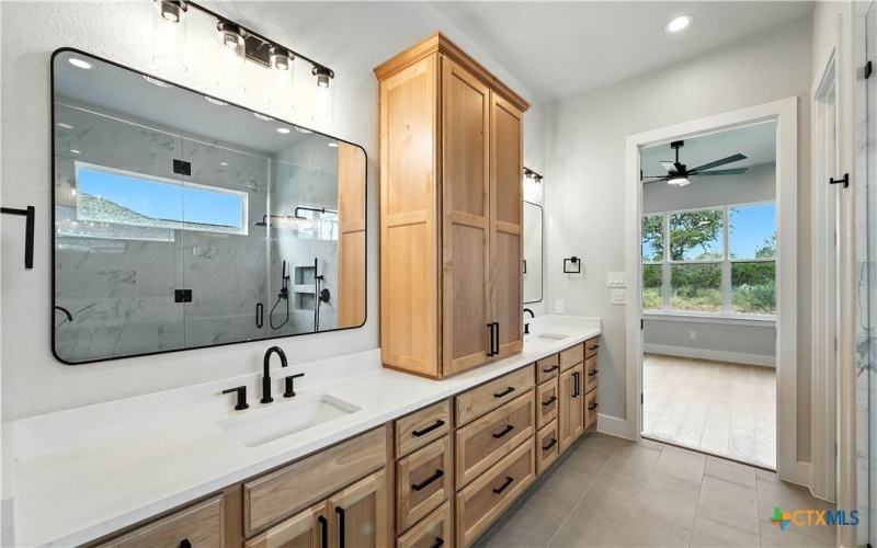 306 Toucan Drive, Spring Branch, TX 78070, 4 Bedrooms Bedrooms, ,3 BathroomsBathrooms,Residential,For Sale,306 Toucan Drive,0,590858