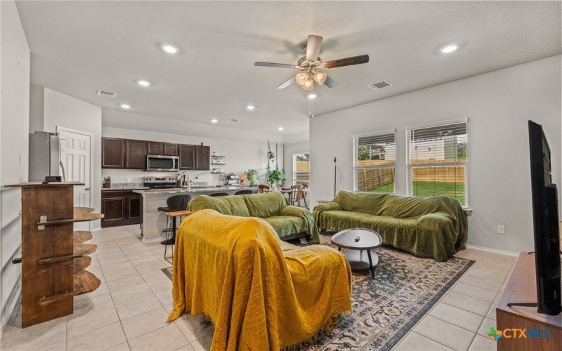 1254 Lindsey Drive, Copperas Cove, TX 76522, 3 Bedrooms Bedrooms, ,2 BathroomsBathrooms,Residential,For Sale,1254 Lindsey Drive,0,590939