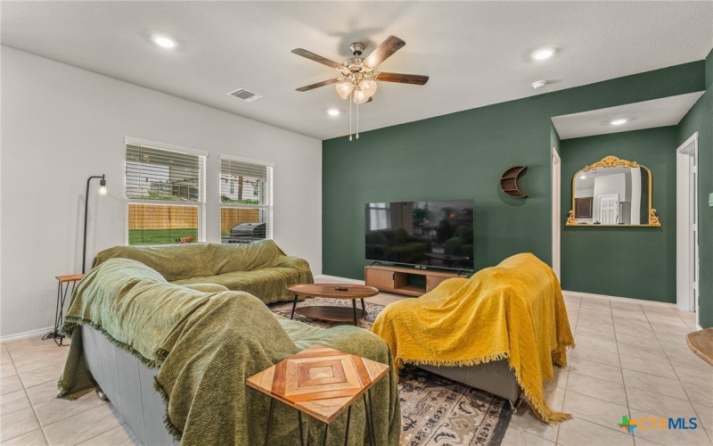 1254 Lindsey Drive, Copperas Cove, TX 76522, 3 Bedrooms Bedrooms, ,2 BathroomsBathrooms,Residential,For Sale,1254 Lindsey Drive,0,590939