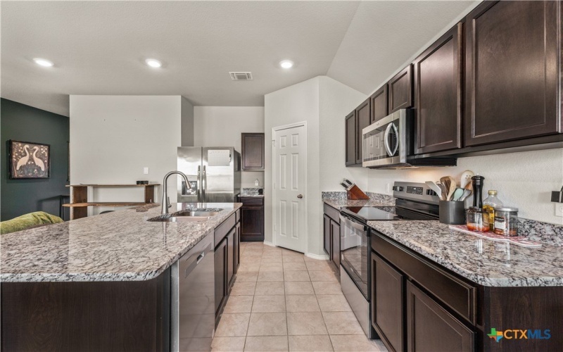 1254 Lindsey Drive, Copperas Cove, TX 76522, 3 Bedrooms Bedrooms, ,2 BathroomsBathrooms,Residential,For Sale,1254 Lindsey Drive,0,590939