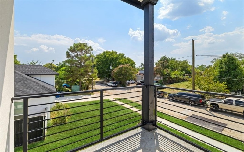 4024 Esmalda Street, Dallas, TX 75212, 4 Bedrooms Bedrooms, ,3 BathroomsBathrooms,Residential,For Sale,4024 Esmalda Street,0,21005965