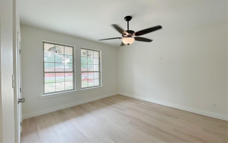 310 Trigg Street, Grand Prairie, TX 75051, 4 Bedrooms Bedrooms, ,2 BathroomsBathrooms,Residential,For Sale,310 Trigg Street,0,21024887