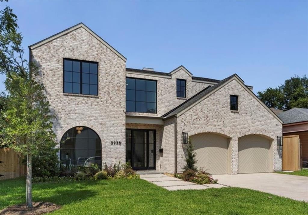 3935 Rochelle Drive, Dallas, TX 75220, 5 Bedrooms Bedrooms, ,6 BathroomsBathrooms,Residential,For Sale,3935 Rochelle Drive,0,21029276