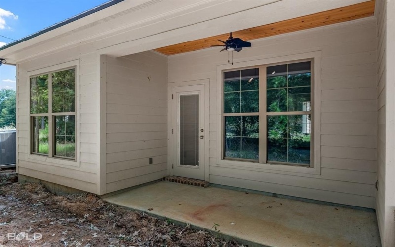 6904 Grigg Lane, Greenwood, LA 71033, 3 Bedrooms Bedrooms, ,2 BathroomsBathrooms,Residential,For Sale,6904 Grigg Lane,0,21036877