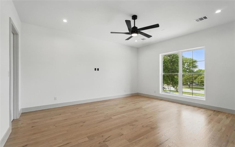 3540 Royal Lane, Dallas, TX 75229, 5 Bedrooms Bedrooms, ,6 BathroomsBathrooms,Residential,For Sale,3540 Royal Lane,0,21039329