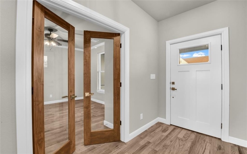 104 Smoky Oak Lane, Weatherford, TX 76087, 3 Bedrooms Bedrooms, ,2 BathroomsBathrooms,Residential,For Sale,104 Smoky Oak Lane,0,21041958