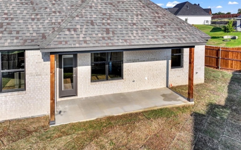 104 Smoky Oak Lane, Weatherford, TX 76087, 3 Bedrooms Bedrooms, ,2 BathroomsBathrooms,Residential,For Sale,104 Smoky Oak Lane,0,21041958