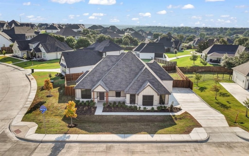 104 Smoky Oak Lane, Weatherford, TX 76087, 3 Bedrooms Bedrooms, ,2 BathroomsBathrooms,Residential,For Sale,104 Smoky Oak Lane,0,21041958