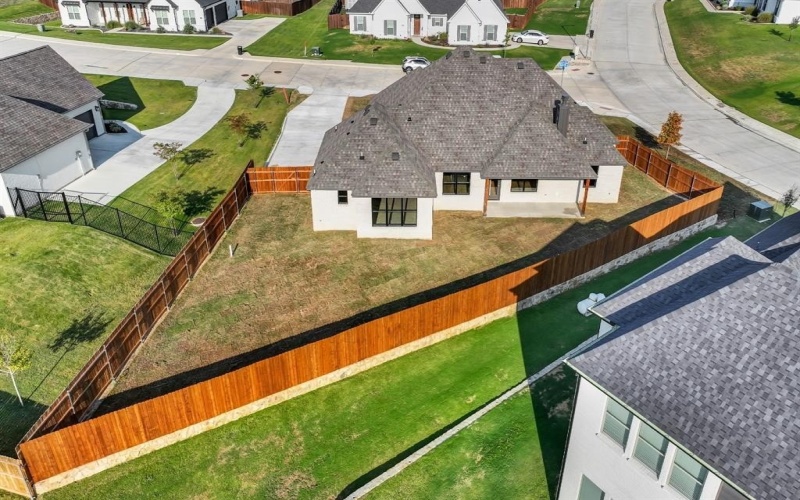 104 Smoky Oak Lane, Weatherford, TX 76087, 3 Bedrooms Bedrooms, ,2 BathroomsBathrooms,Residential,For Sale,104 Smoky Oak Lane,0,21041958