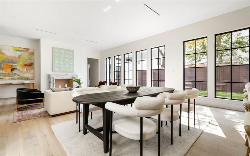 5706 Stanford Avenue, Dallas, TX 75209, 5 Habitaciones Habitaciones , ,6 BañosBaños,Residential,En Venta,5706 Stanford Avenue,0,21042055